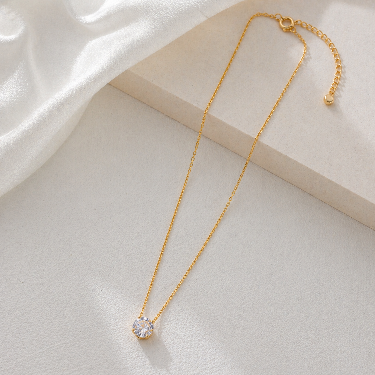 Minimal Sparkle Pendant Necklace