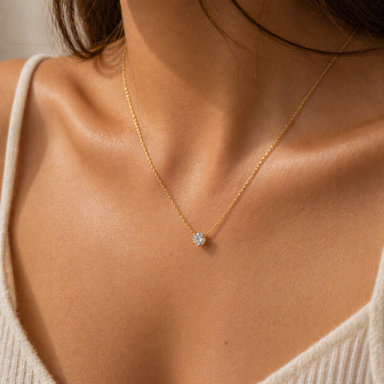 Minimal Sparkle Pendant Necklace